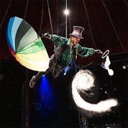 The Flying Bubble Show