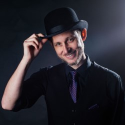 Mysterious Moments with Stuart Lightbody