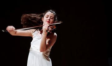 María Dueñas & Alexander Malofeev