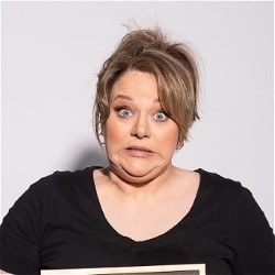 Amanda Hursy: Carted