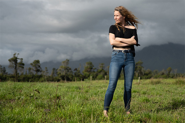 Becky Manawatu: Family Drama