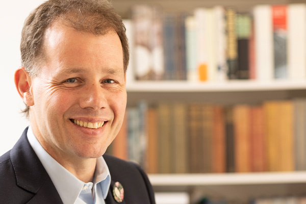 Christopher de Bellaigue: Power and Politics in the Ottoman Empire