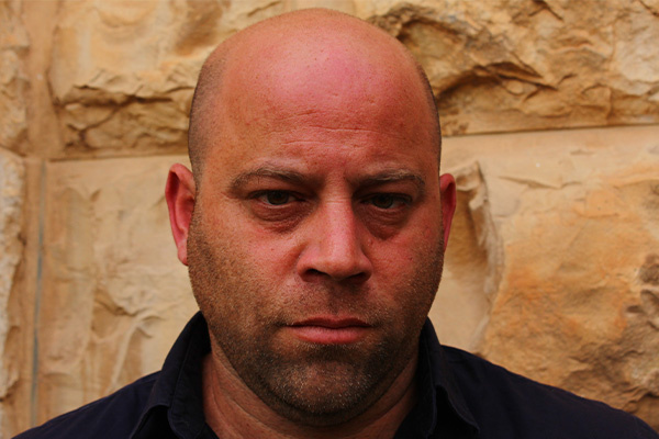 Anshel Pfeffer: Behind the Curtain of Israeli Politics