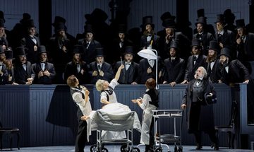 Backstage Tour - Verdi’s A Masked Ball