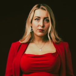 Anja Atkinson: She Thinks She’s People