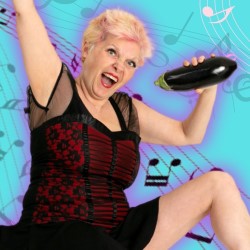 Barbara Fernandez Singing, Sagging and Shagging