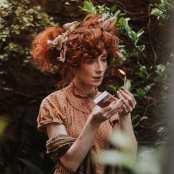 Laurie Luxe: Scold (WIP)