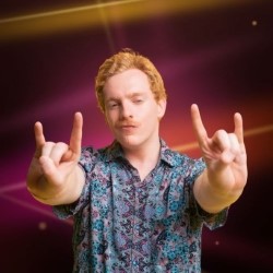 Callum Straford Does a Show in a Karaoke Bar