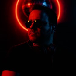 Alex Leam: Two Turntables and a Microphone