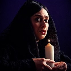 Zoe Wohlfeld: Dog Funeral